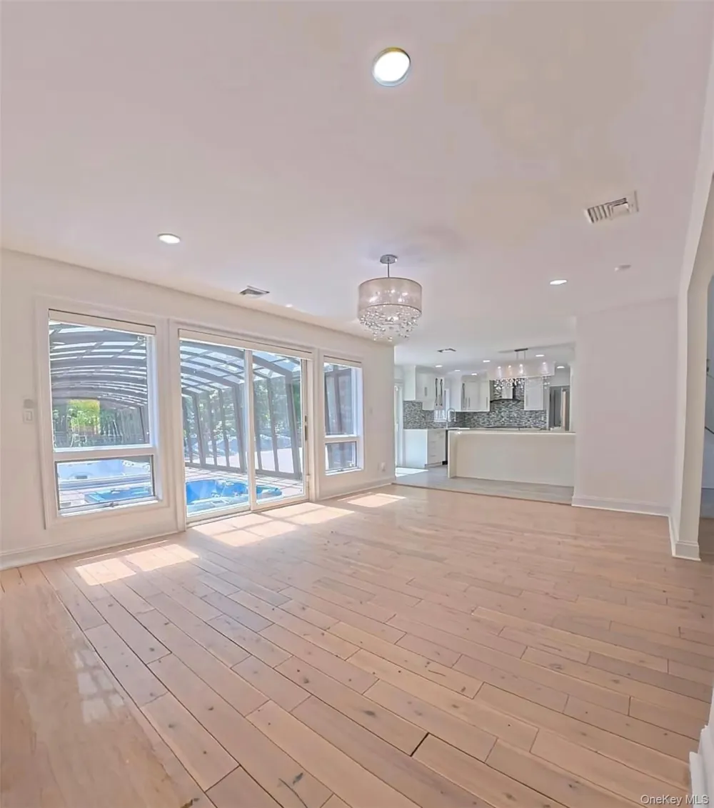 44 Warner Road Huntington, NY 11743