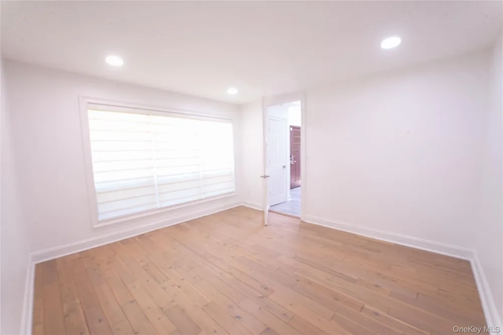 44 Warner Road Huntington, NY 11743