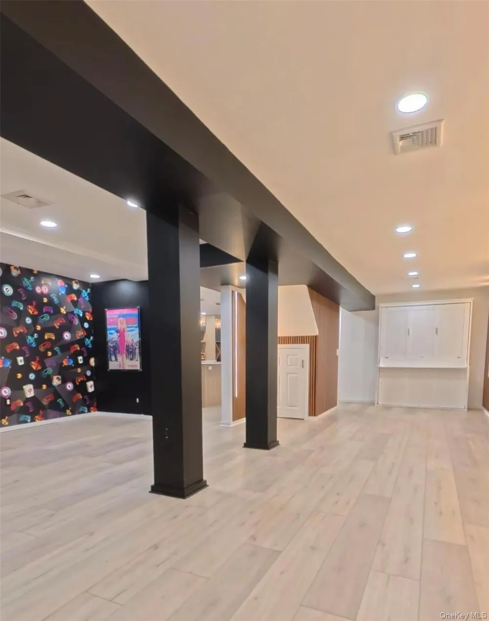 44 Warner Road Huntington, NY 11743