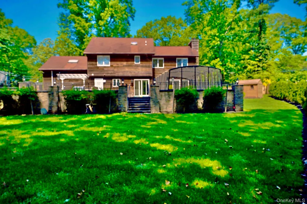 44 Warner Road Huntington, NY 11743