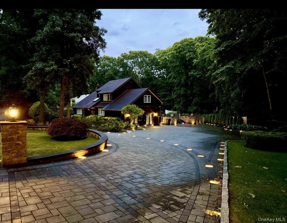 44 Warner Road Huntington, NY 11743