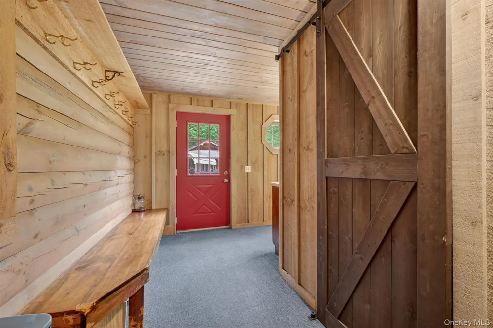 129 Mallory Road Verbank, NY 12585
