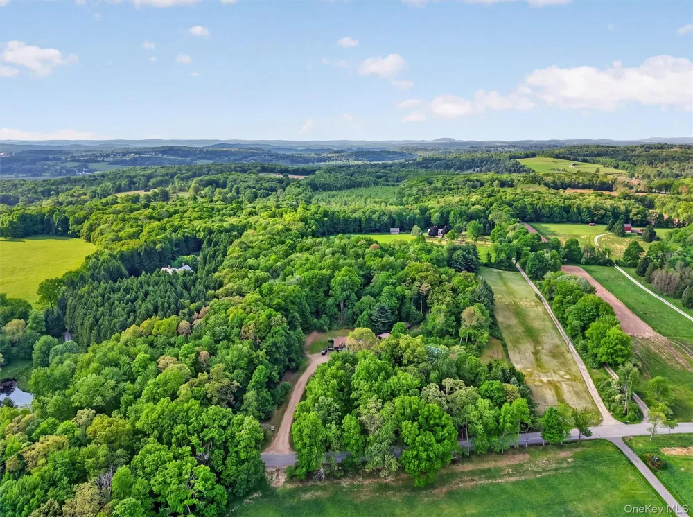 129 Mallory Road Verbank, NY 12585