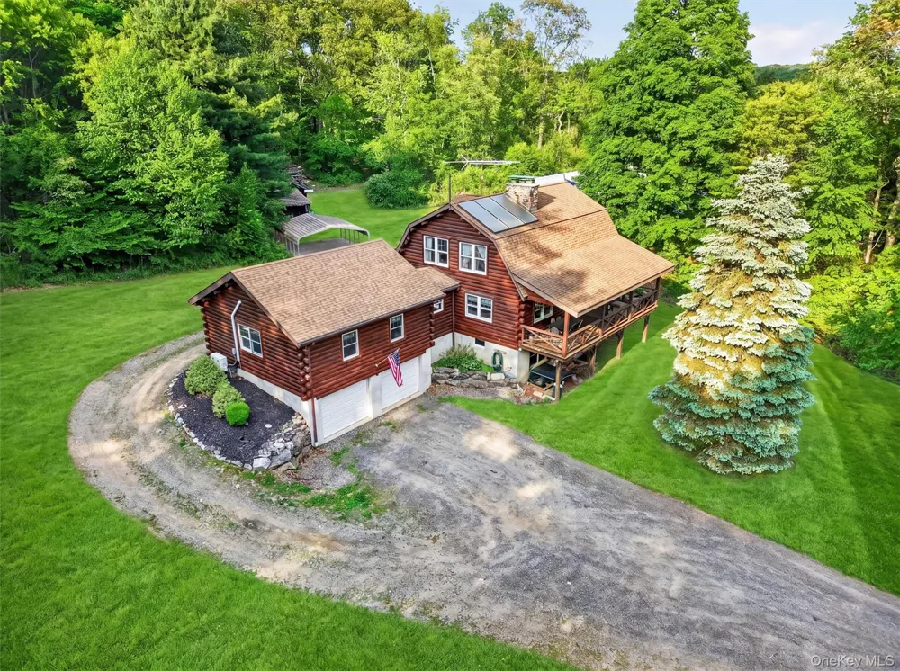 129 Mallory Road Verbank, NY 12585