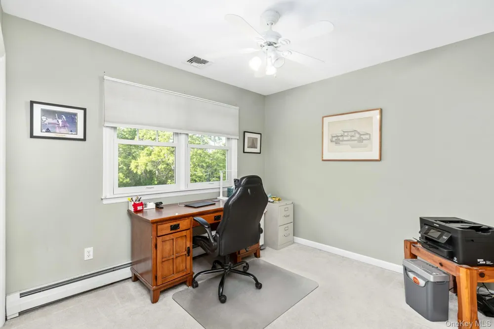506 Twomey Avenue Baiting Hollow, NY 11933