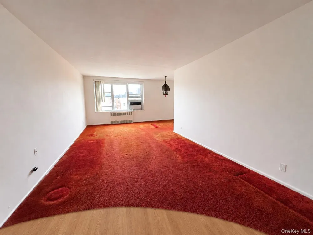 209-25 18th Avenue #6D Bayside, NY 11360