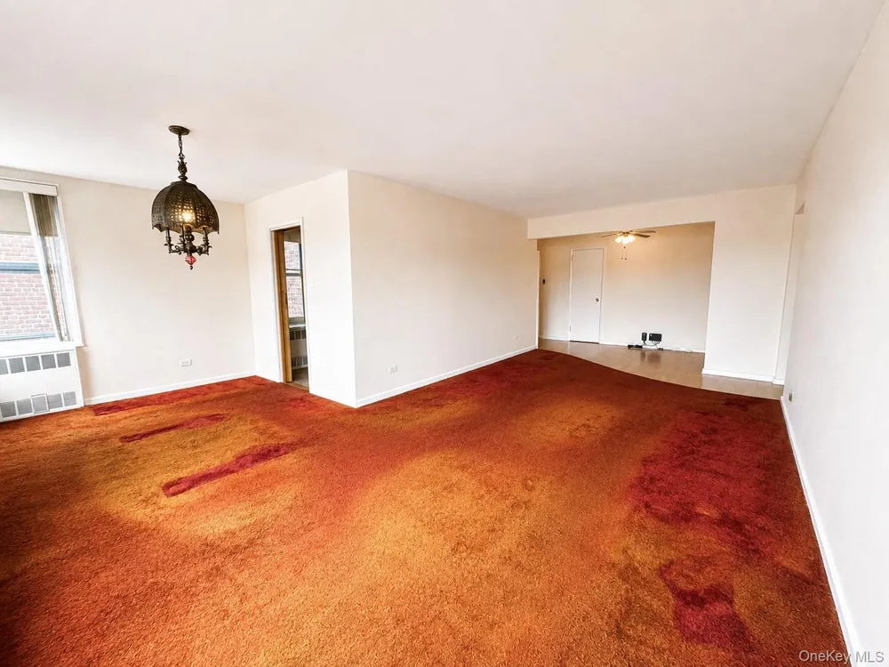 209-25 18th Avenue #6D Bayside, NY 11360
