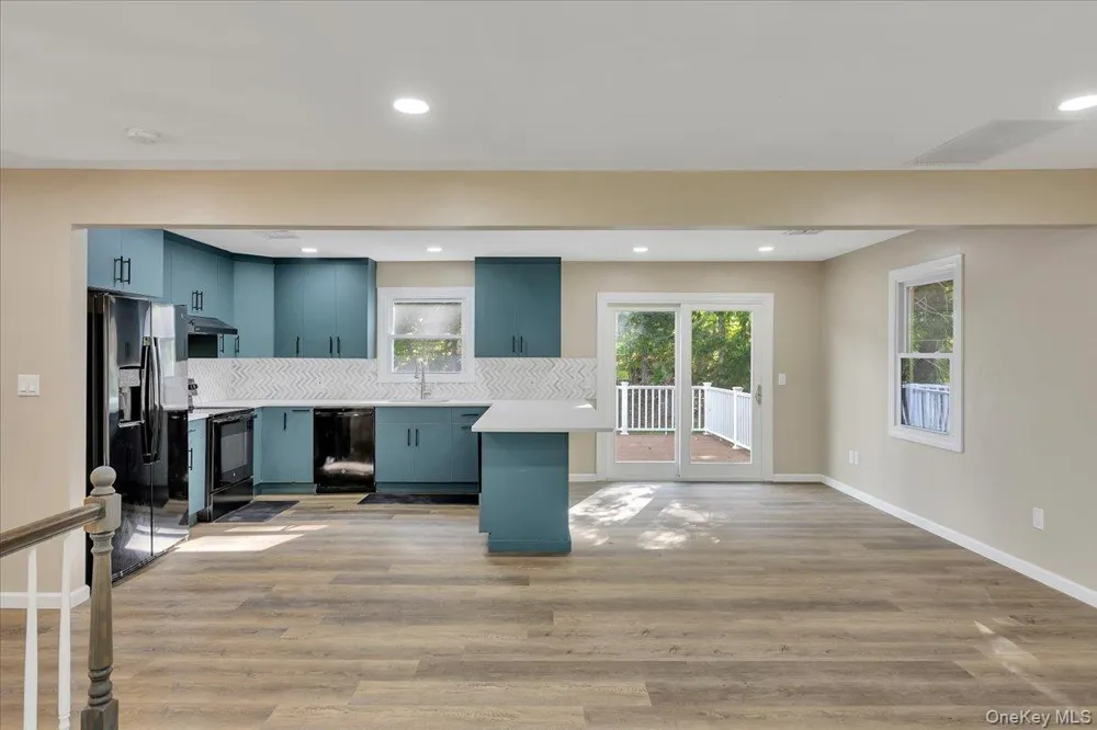 513 Canada Street Lake George, NY 12845