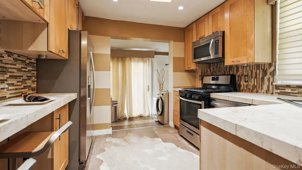 22 Mount Joy Place New Rochelle, NY 10801