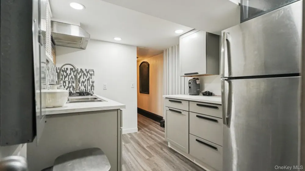 22 Mount Joy Place New Rochelle, NY 10801