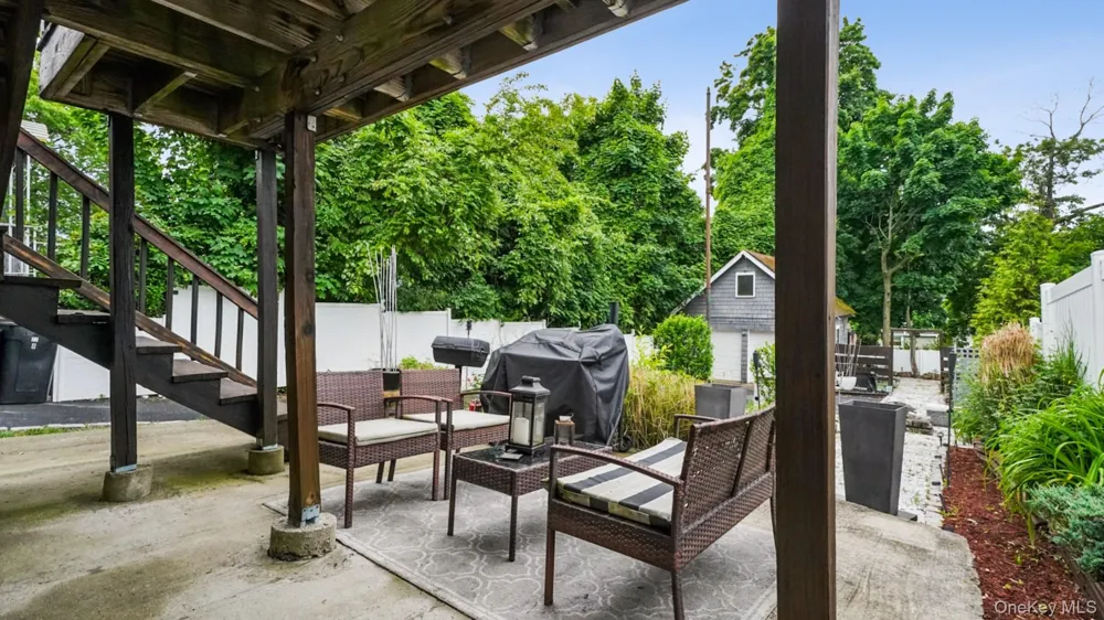 22 Mount Joy Place New Rochelle, NY 10801