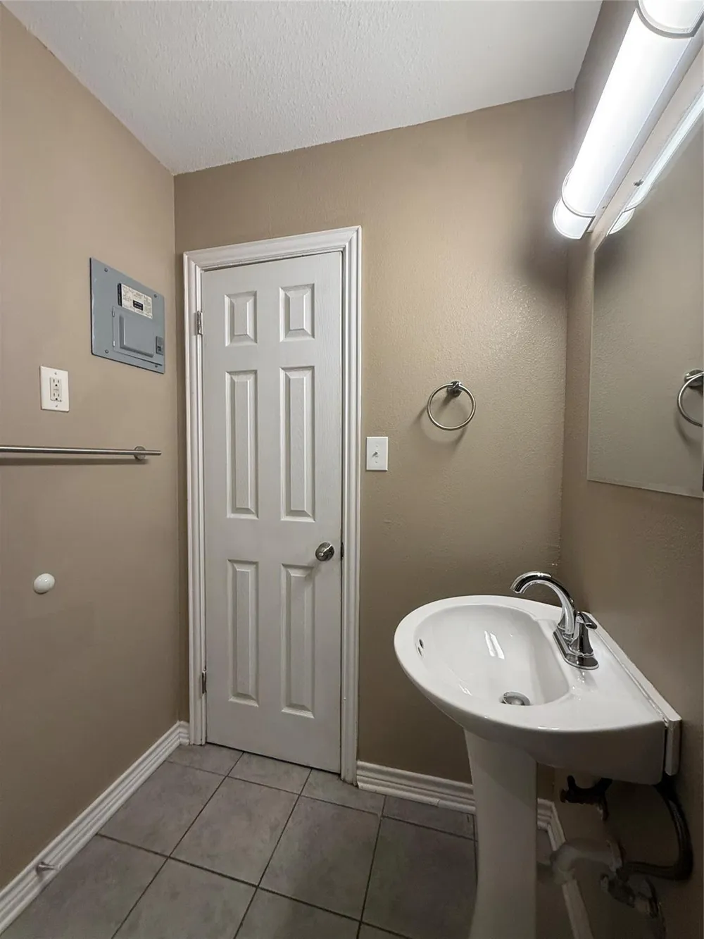 811 Avenue F #30 Freeport, TX 77541