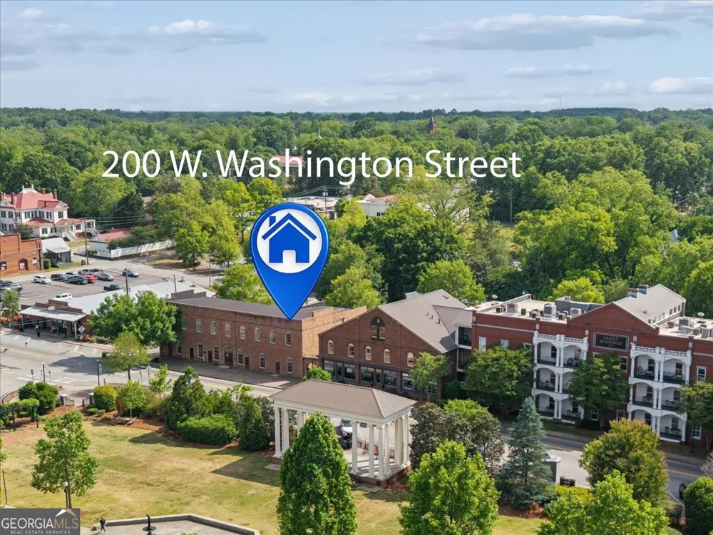 200 W Washington St, Unit B Madison, GA 30650
