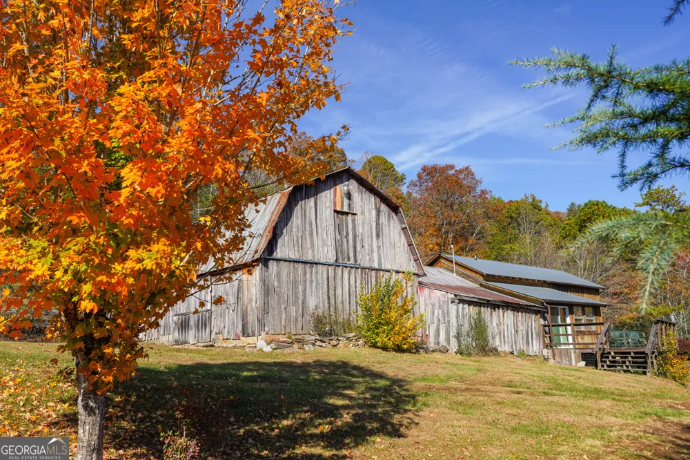 5192 Wolffork RD Rabun Gap, GA 30568