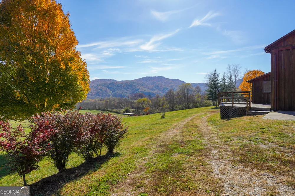 5192 Wolffork RD Rabun Gap, GA 30568