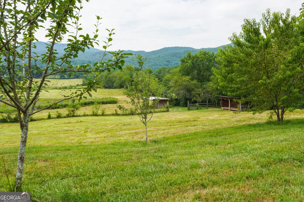 5192 Wolffork RD Rabun Gap, GA 30568