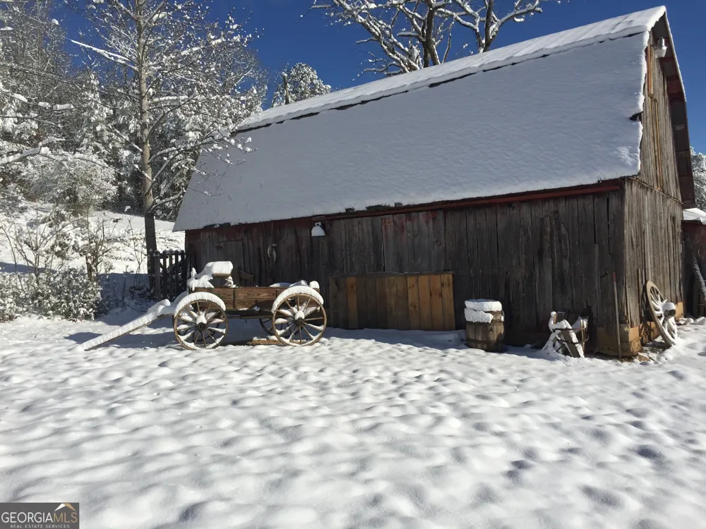 5192 Wolffork RD Rabun Gap, GA 30568