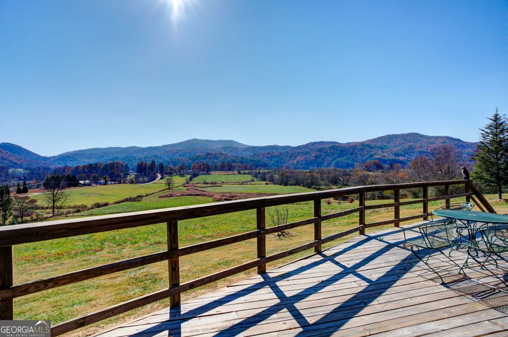 5192 Wolffork RD Rabun Gap, GA 30568