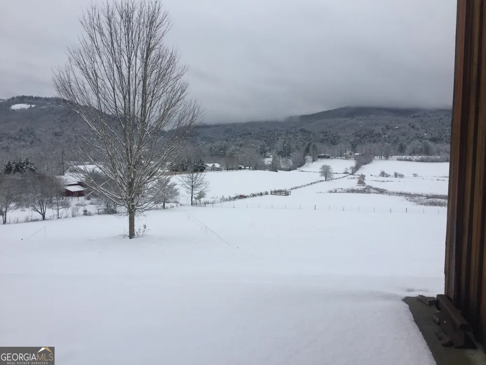 5192 Wolffork RD Rabun Gap, GA 30568