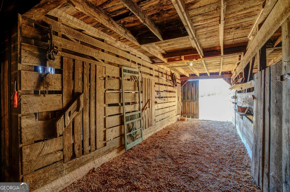 5192 Wolffork RD Rabun Gap, GA 30568
