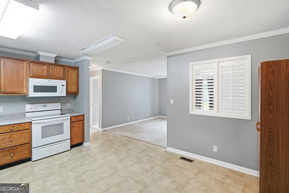 131 Harvey RD Brunswick, GA 31525