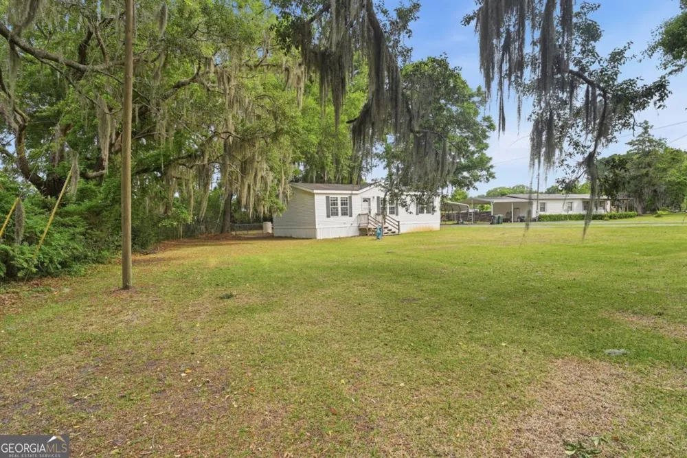131 Harvey RD Brunswick, GA 31525