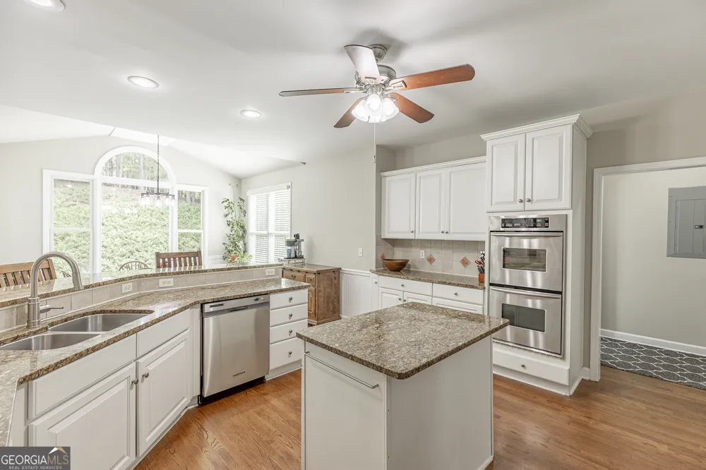 272 Lostwood TRL Sugar Hill, GA 30518