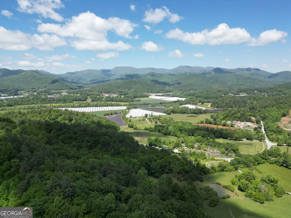 B Shake Hollow Rabun Gap, GA 30568
