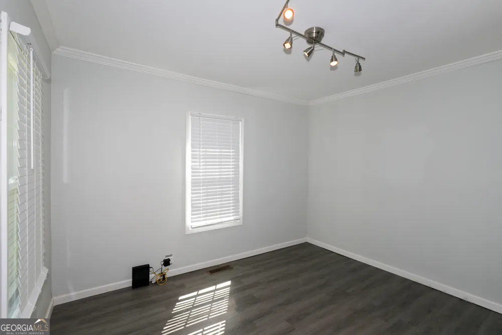 1186 E Tugalo ST Toccoa, GA 30577