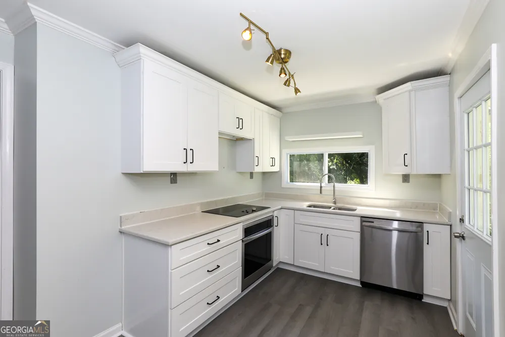 1186 E Tugalo ST Toccoa, GA 30577