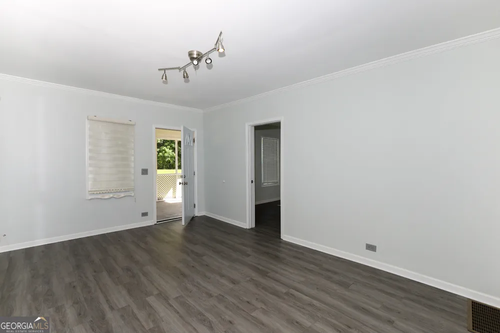 1186 E Tugalo ST Toccoa, GA 30577