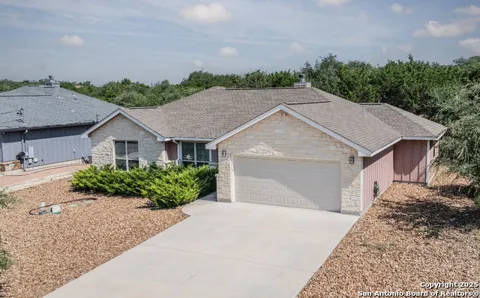 1421 Cottonwood Rd