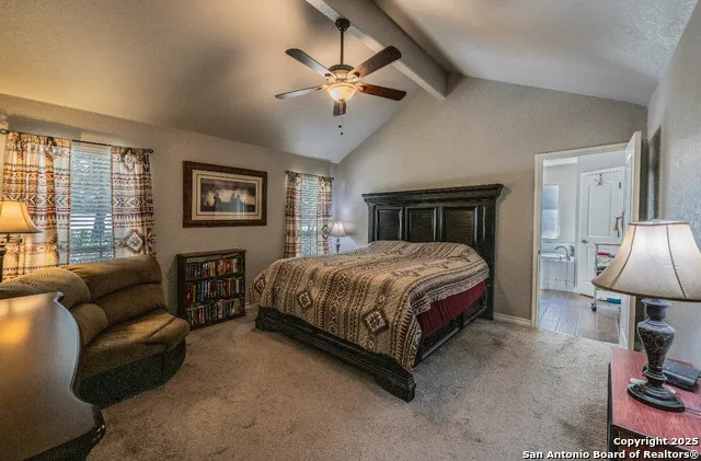 1421 Cottonwood Rd Fischer, TX 78623