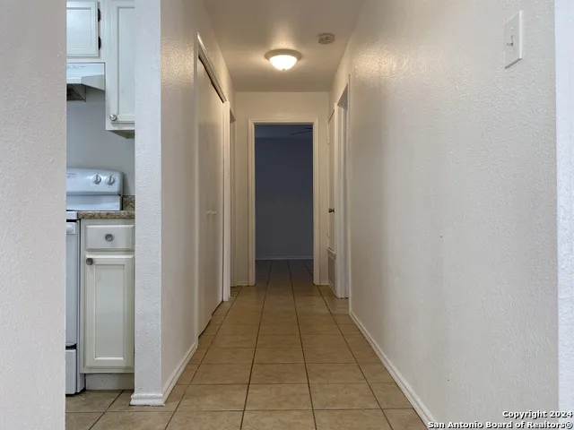 810 STATION ST Converse, TX 78109