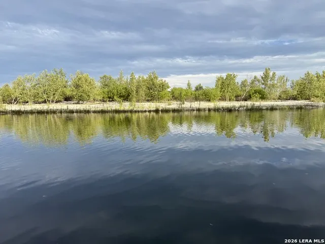 00 Lake View Camp Wood, TX 78833
