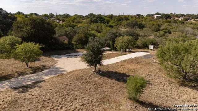 18615 CR 5740 Castroville, TX 78009