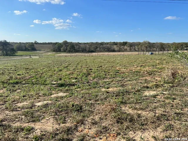 701 Sunrise Ln La Vernia, TX 78121