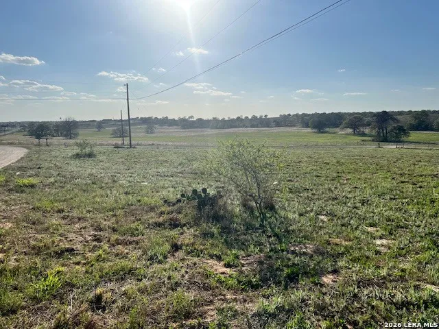 701 Sunrise Ln La Vernia, TX 78121