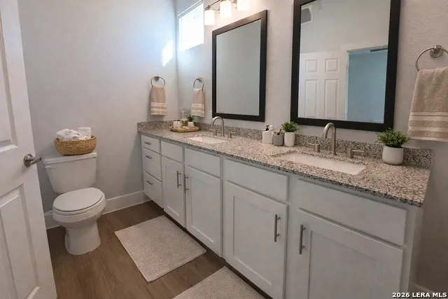 330 E Carson Unit 3102 San Antonio, TX 78208