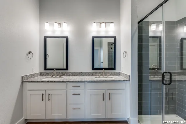 330 E Carson Unit 2302 San Antonio, TX 78208