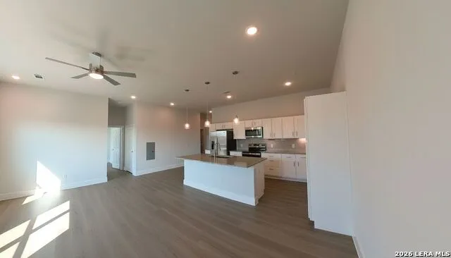 330 E Carson Unit 2201 San Antonio, TX 78208
