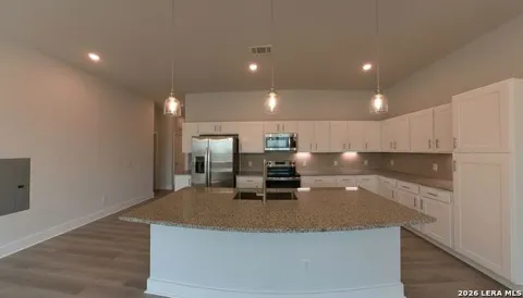 330 E Carson Unit 2103