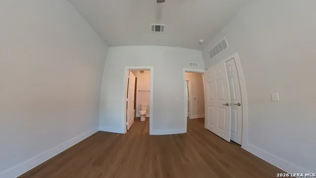 330 E Carson Unit 3101 San Antonio, TX 78208