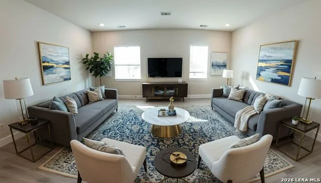330 E Carson Unit 2101 San Antonio, TX 78208