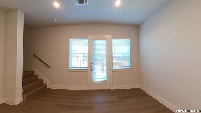 330 E Carson Unit 3103 San Antonio, TX 78208