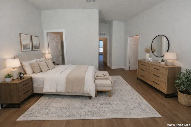 330 E Carson Unit 3103 San Antonio, TX 78208