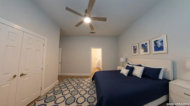 330 E Carson Unit 1201 San Antonio, TX 78208