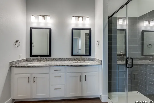 330 E Carson Unit 2301 San Antonio, TX 78208