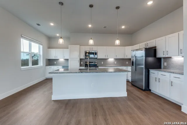 330 E Carson Unit 2301 San Antonio, TX 78208