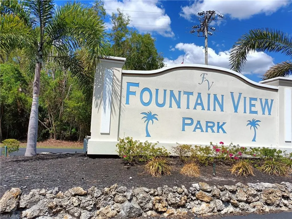 6 Fountain View Boulevard North Fort Myers, FL 33903